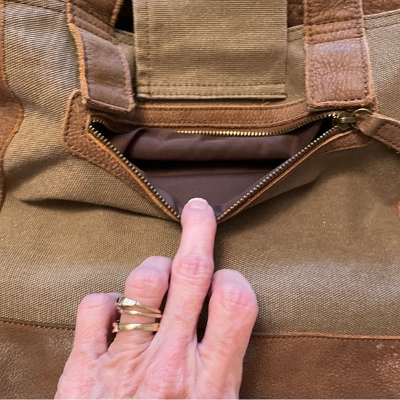 MIA Brown Leather Tote Shoulder Bag/Purse/Burlap type embellishments-Great Shape - Picture 11 of 11